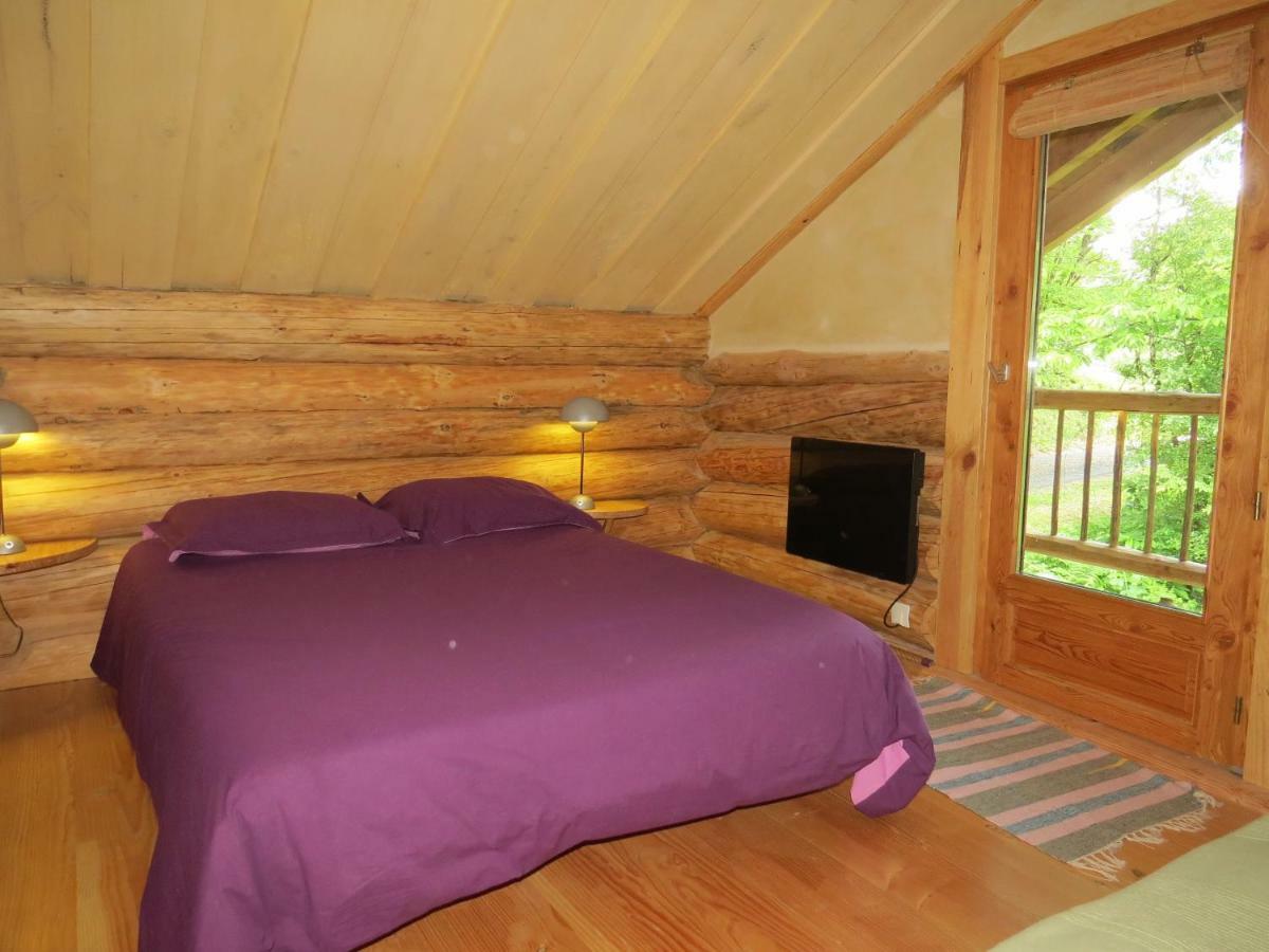 La Cabane De Hans Saint-Martial-de-Gimel ภายนอก รูปภาพ